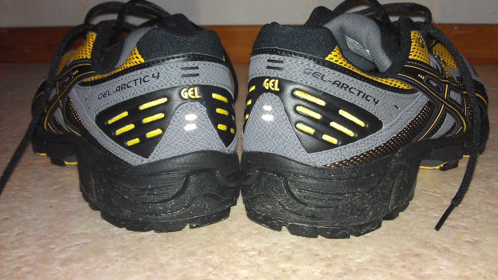 Essential Run: Review: Asics Gel-Arctic 4 WR shoes - winter running on ...