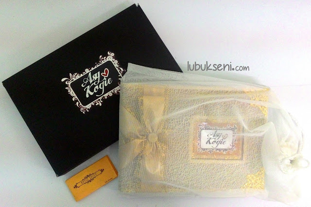 Guestbook ni terlampau cantik, uols rasa nak peluk cium Guestbook ni terlampau cantik, uols rasa nak peluk cium