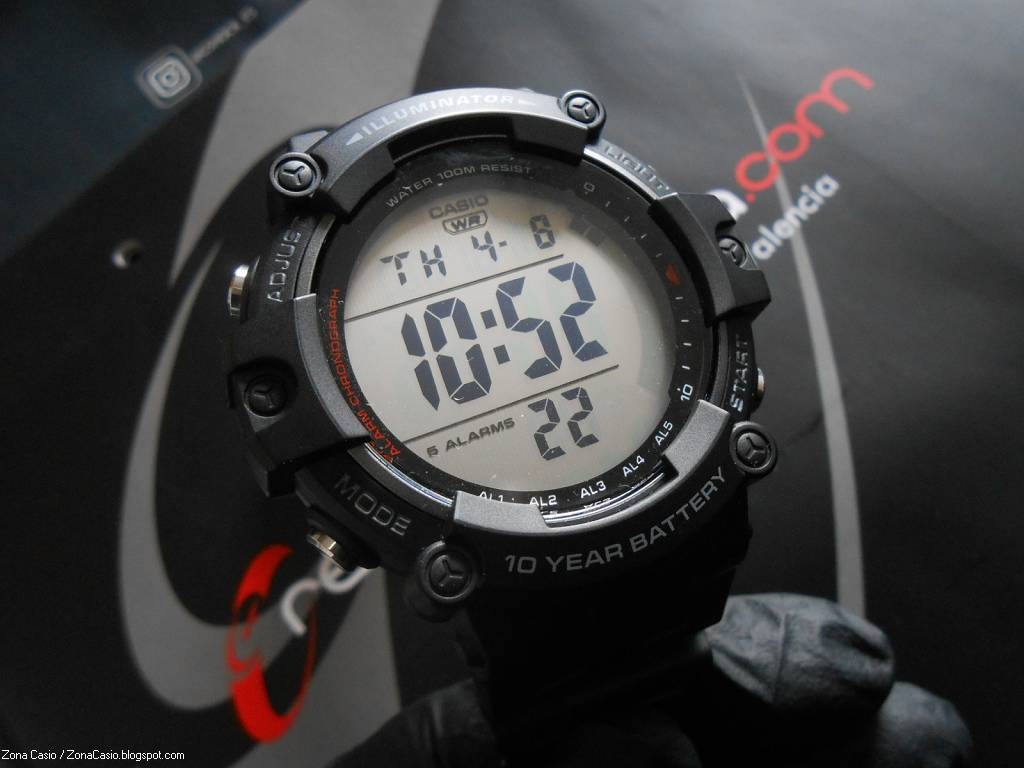 CASIO G-SHOCK GM-5600-1JF JDM (Japanese Domestic Market)