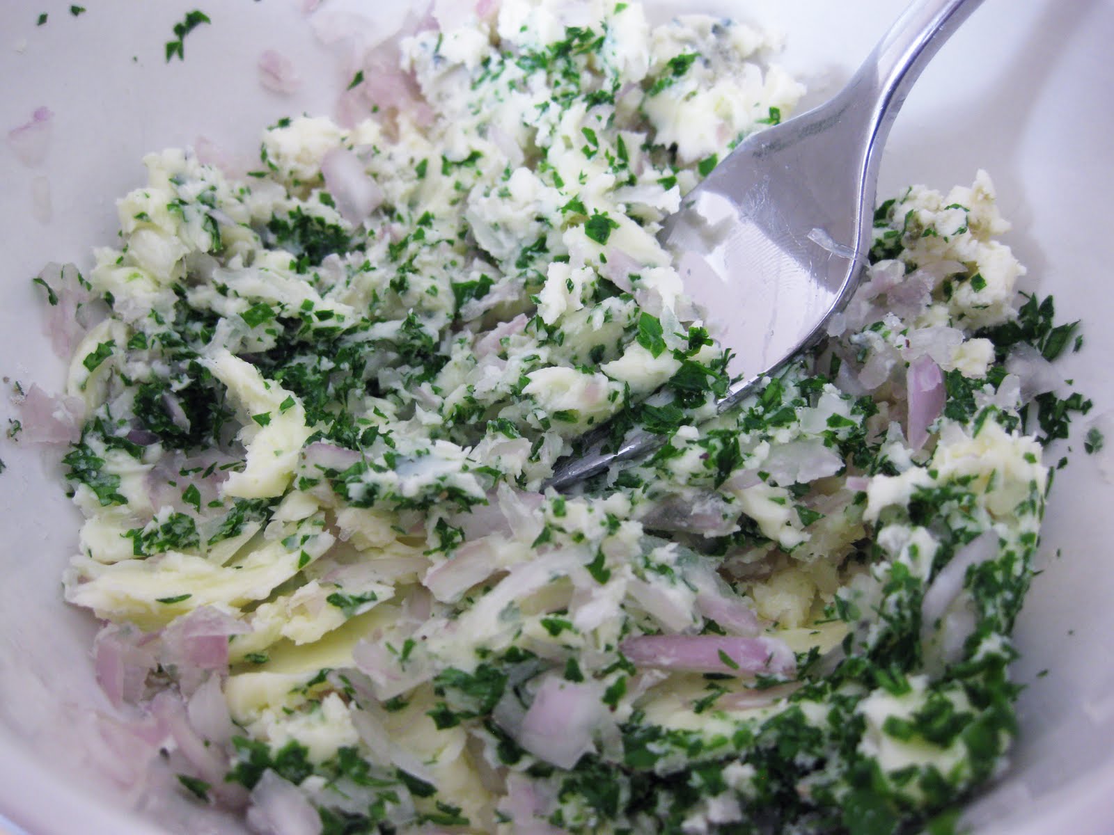 Bloatal Recall Pan Seared Rib Eye with Blue CheeseShallot Butter