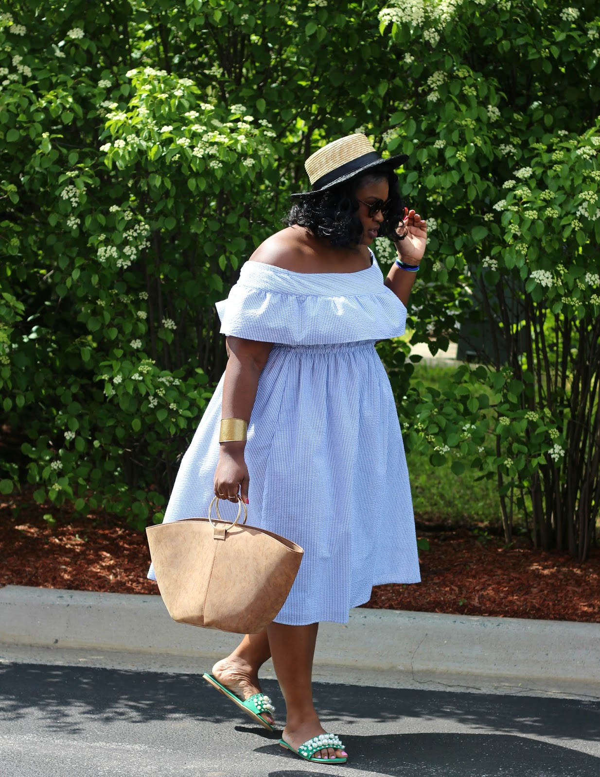 Seersucker Summer Dress and Pearl slides: Memorial Day Weekend Outfit -  SUPPLECHIC