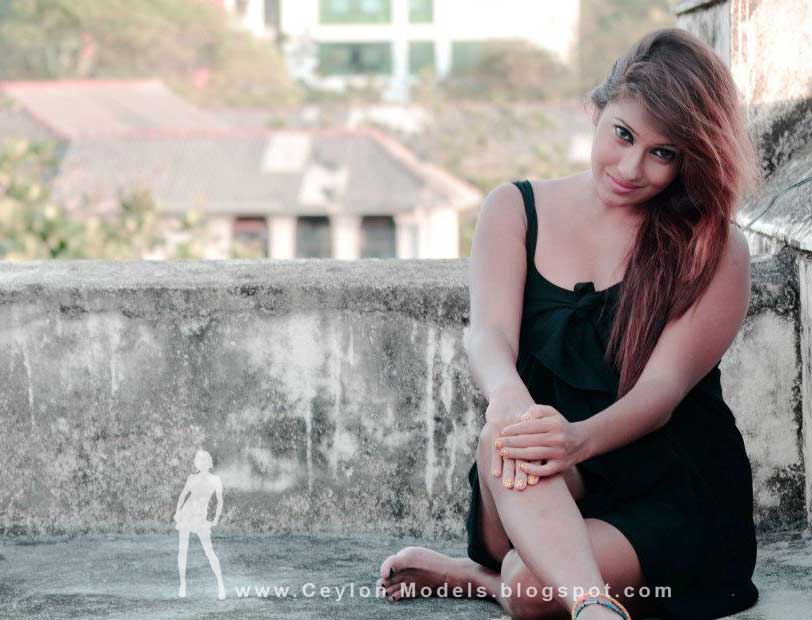 Fallon Michelle legs sri lanka girl girls in sri lanka Fallon Michelle