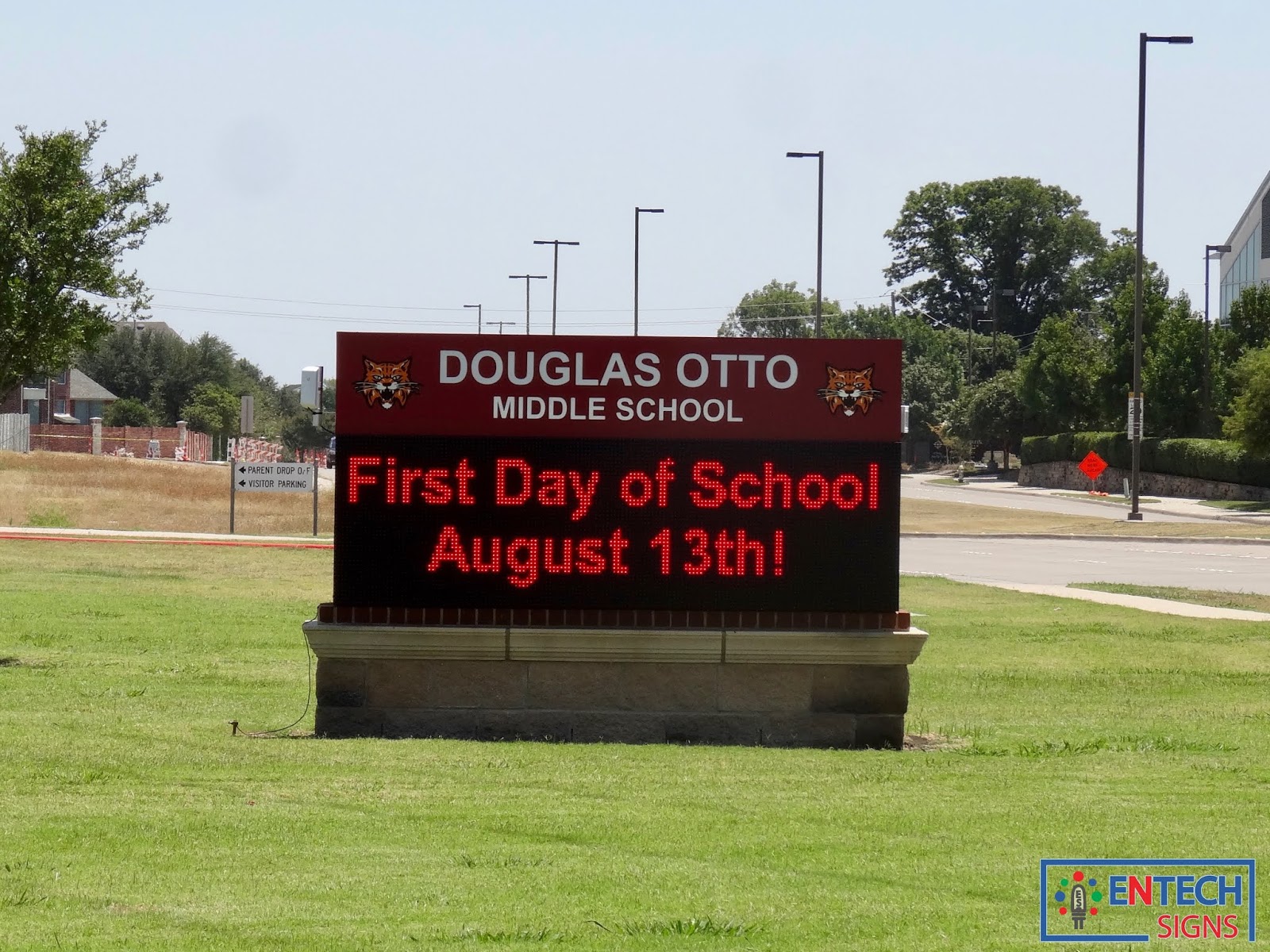Led Signs Otto Middle School S New Electronic Digital Led Sign In