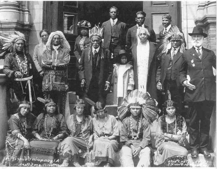 chippewa bay muslim Eau claire (/ oʊ ˈ k l ɛər /) is a city in chippewa and eau claire counties in the west-central part of the us state of wisconsinlocated almost entirely in eau claire county, for which it. chippewa bay muslim Eau claire (/ oʊ ˈ k l ɛər /) is a city in chippewa and eau claire counties in the west-central part of the us state of wisconsinlocated almost entirely in eau claire county, for which it.