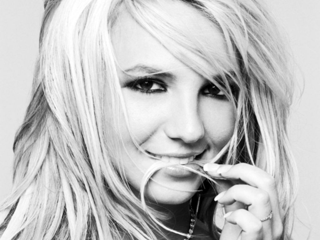 http://4.bp.blogspot.com/-pqUt7fe46fE/TVaK46OIvyI/AAAAAAAABZk/rggJ9tY6Rs4/s1600/Britney+Spears+2011.JPG