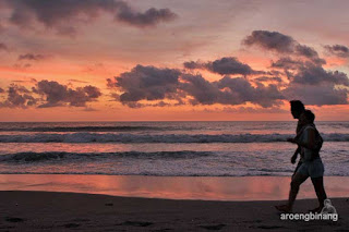 pantai batubelig kerobokan bali