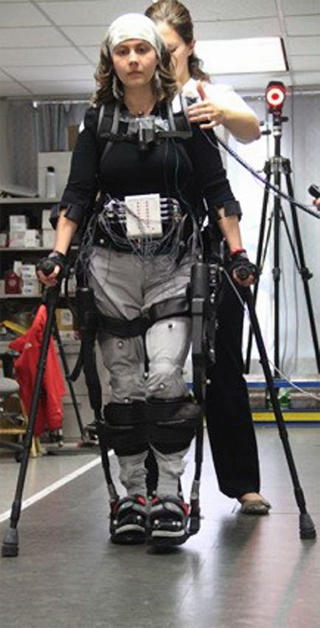 "EXOSKELETON " a new hope. TECHPHLIE