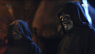 Sinopsis Ruler: Master of the Mask Episode 35