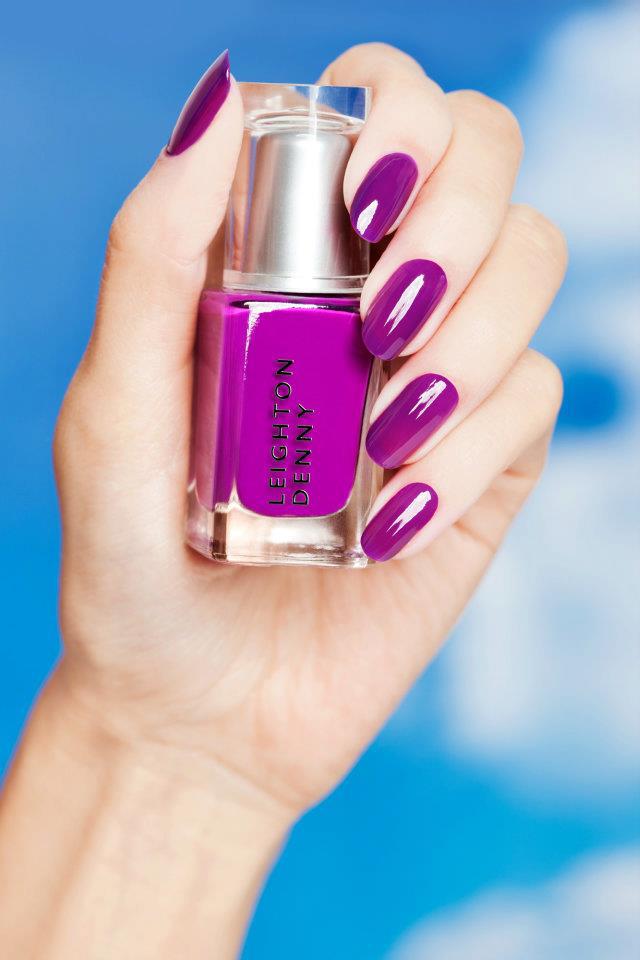 Pakistan Fashion Nail Polish Colors for the year 2012