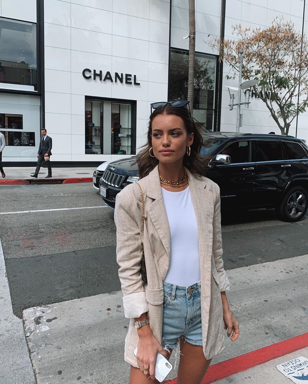 This Model’s Off-Duty Style Is Incredibly Chic