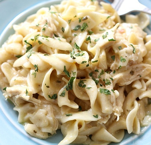 Crockpot Chicken and Noodles Crockpot Chicken and Noodles