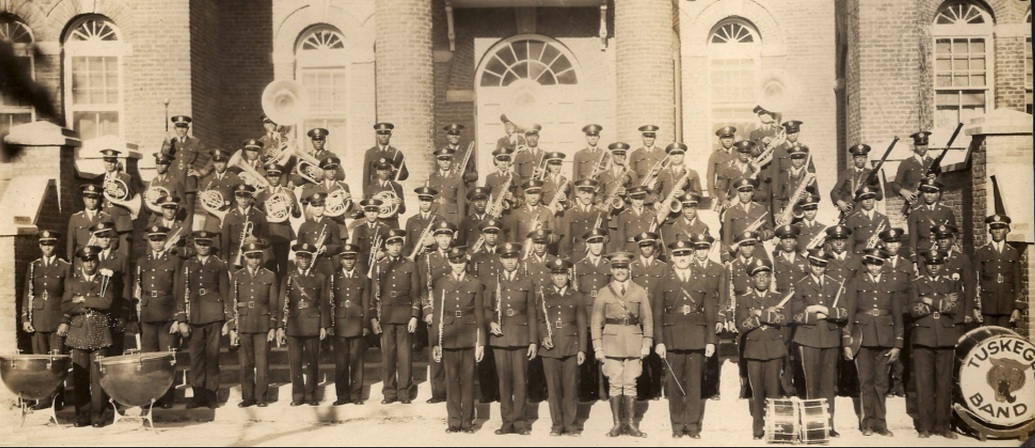 The History of Marching Bands : The Transition: Military Band, WWI