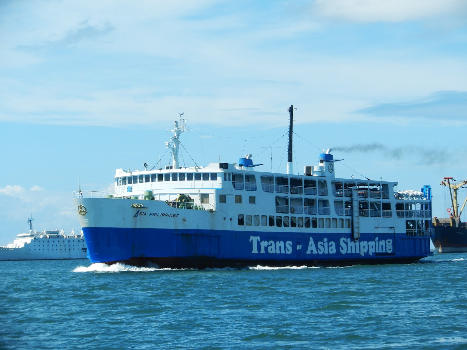 Ship's Images: April 2012