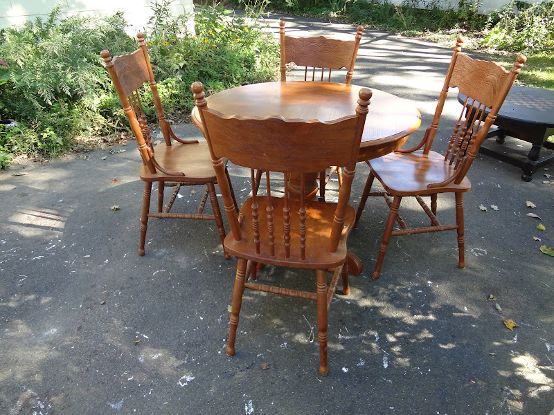 Heir and Space Tiger Oak Dining Set