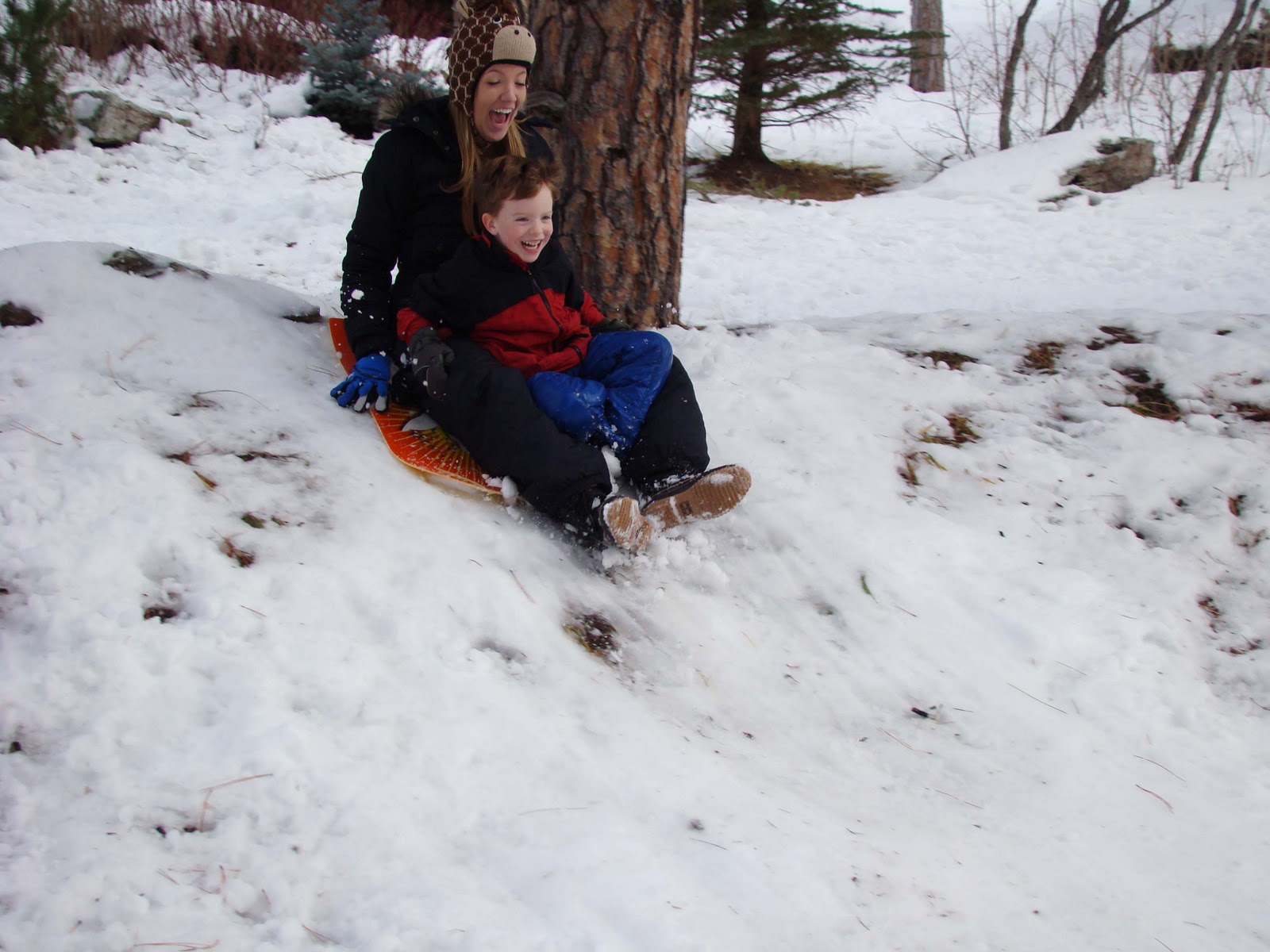 meibimusings Julia and Kendall sledding
