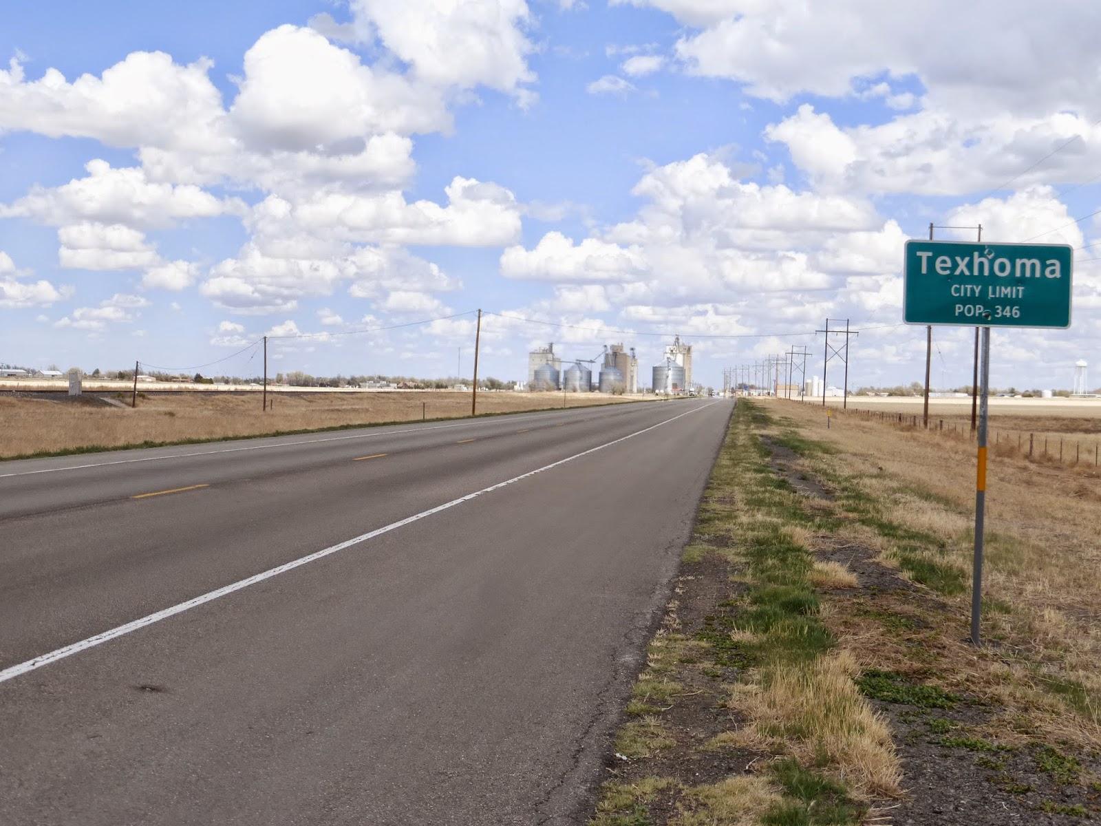 seniors walking across america POST 1296; APRIL 20, 2014; TEXHOMA