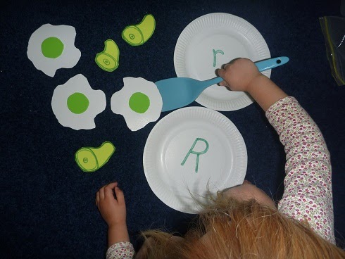 The Homeschool Den: Green Eggs and Ham Preschool Activity