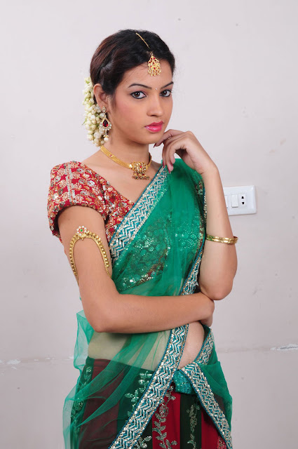 Deeksha Panth photo shoot