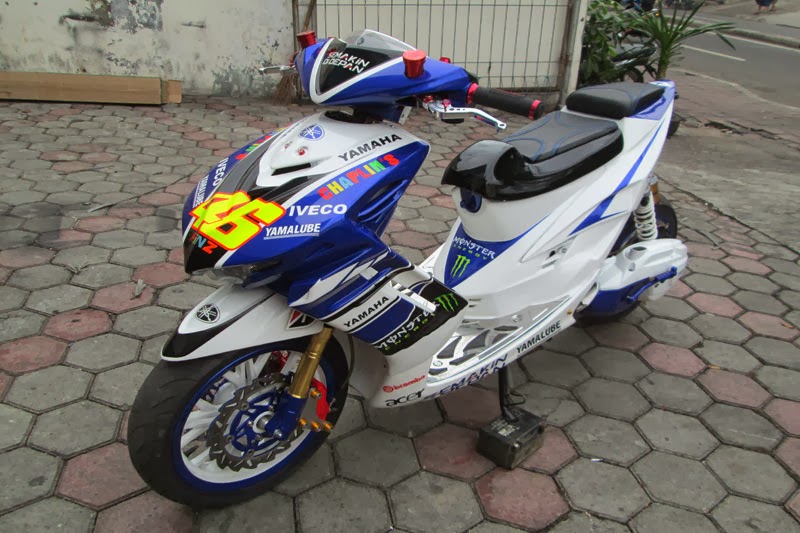  MOTOR  SPORT Gambar Modifikasi Yamaha Mio  Soul Racig Look 