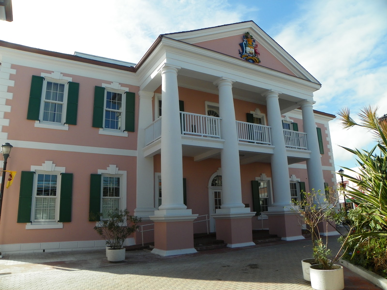 Gay Traveler's Notes From Around The World Nassau