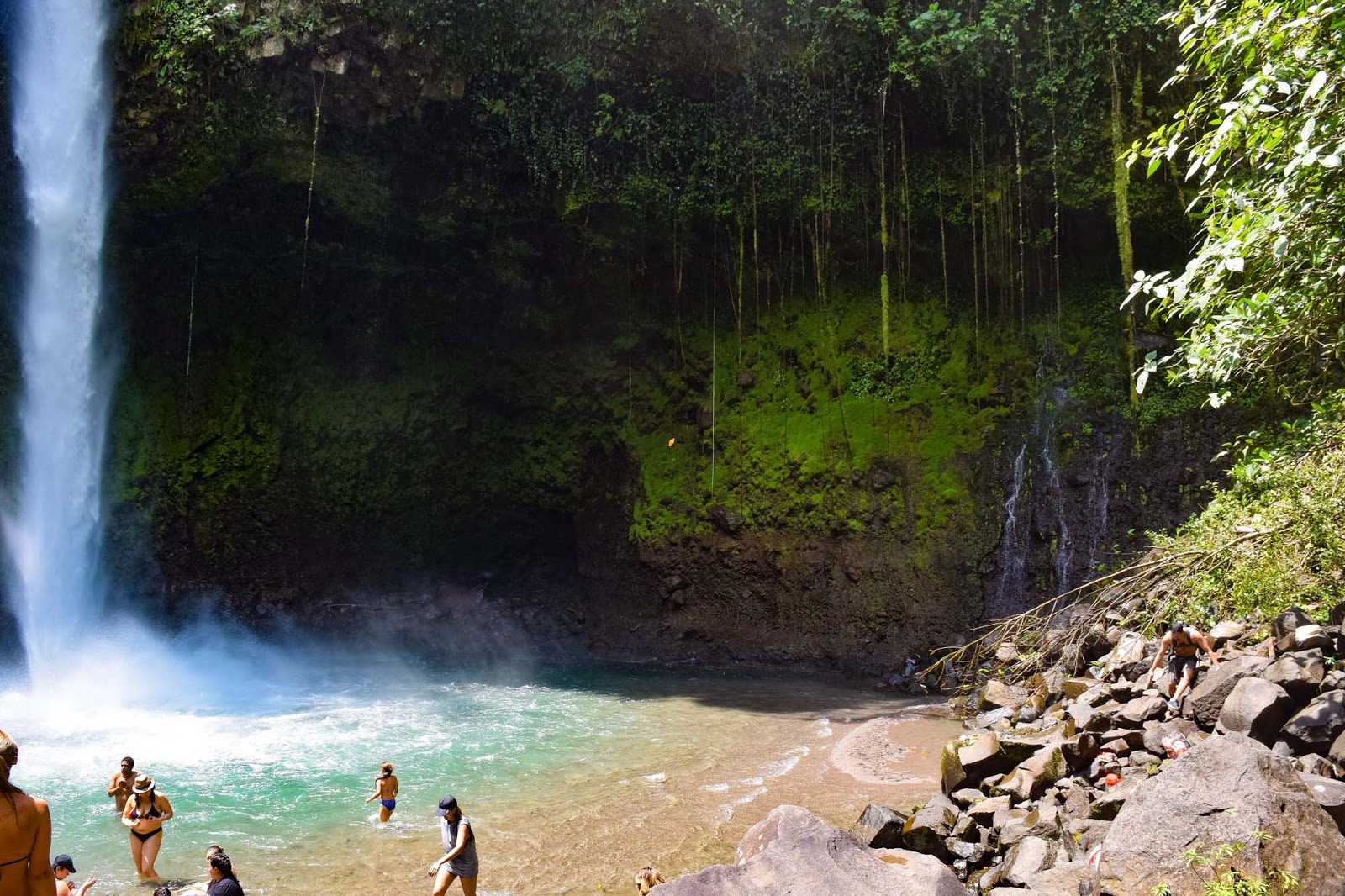 la fortuna waterfall
