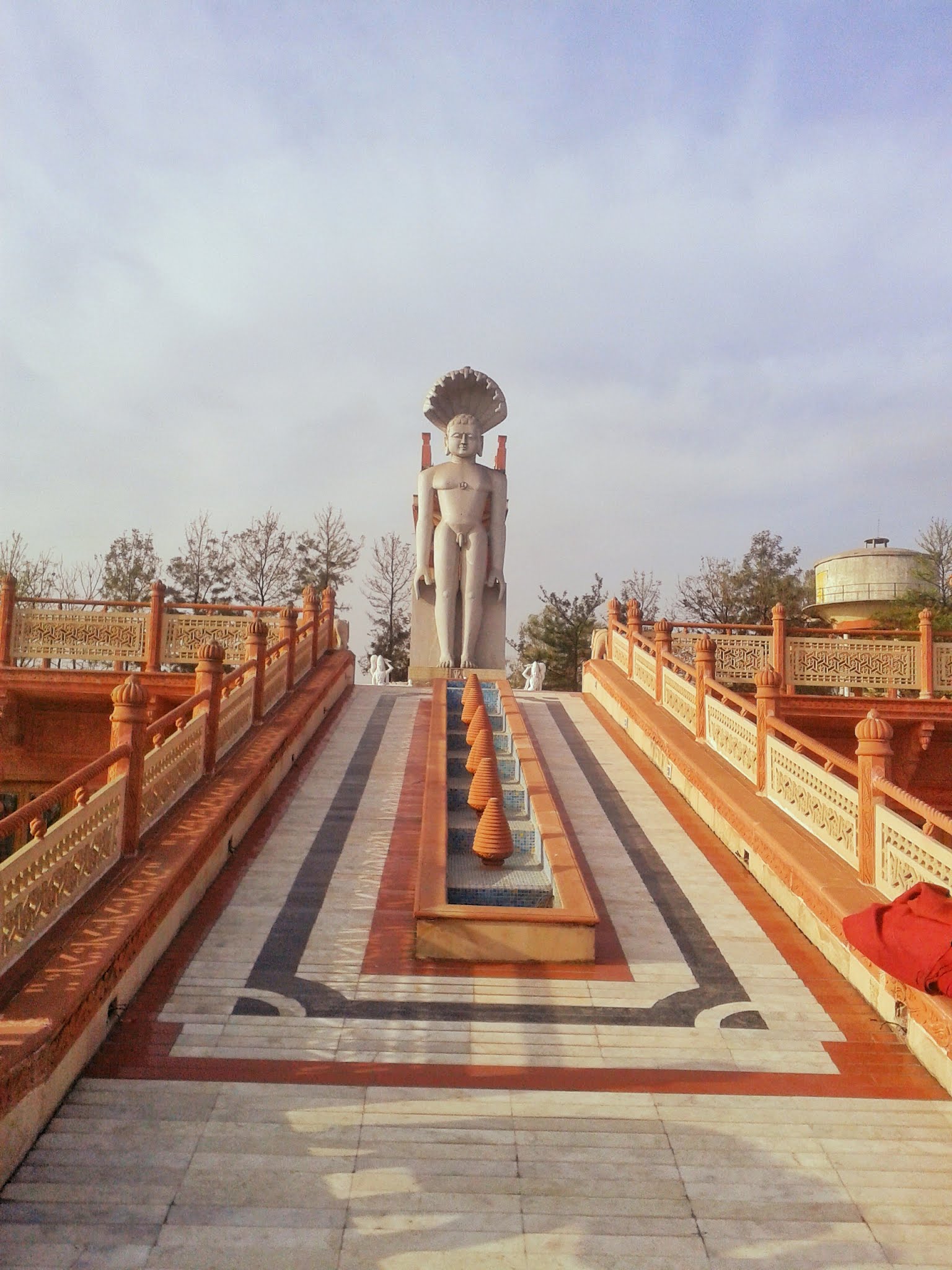 Vahelna jain mandir, Muzaffarnagar