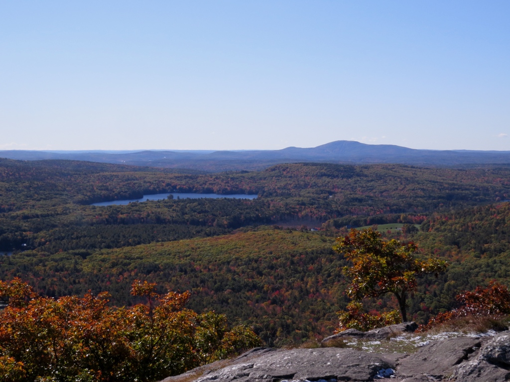 Birding North Central Massachusetts..... Watatic "Weather Watch"