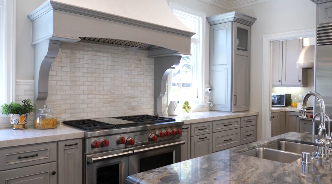 Tour 1501 Bryant St, Palo Alto, CA vs. 37 Interior Design Photos