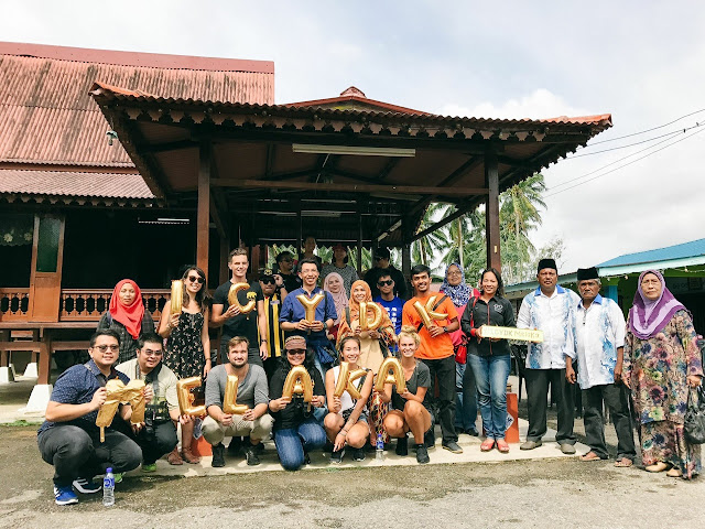 Jelajah Kuliner Melaka Bersama Gaya Travel & MoTaC Malaysia #ICYDKMelaka, Karnival Citrarasa Homestay Malaysia 2016, Gaya Travel, Gaya Travel Magazine, Catatan Traveler Chaycya, traveling, Malacca, Melaka, bacpacker, kuliner, Jelajah, motac malaysia, malaysia truly asia, unesco world heritage, kampung alai, alai, onde-onde, kue melaka, melaka river cruise, sunset, the nyonya suan restaurant, old place, chahaya simanjuntak,