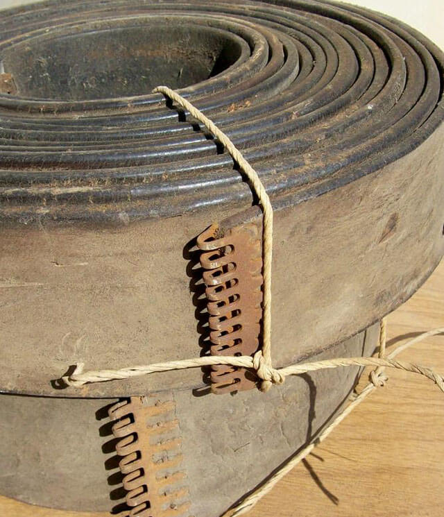 Leather Belt (wikipedia)