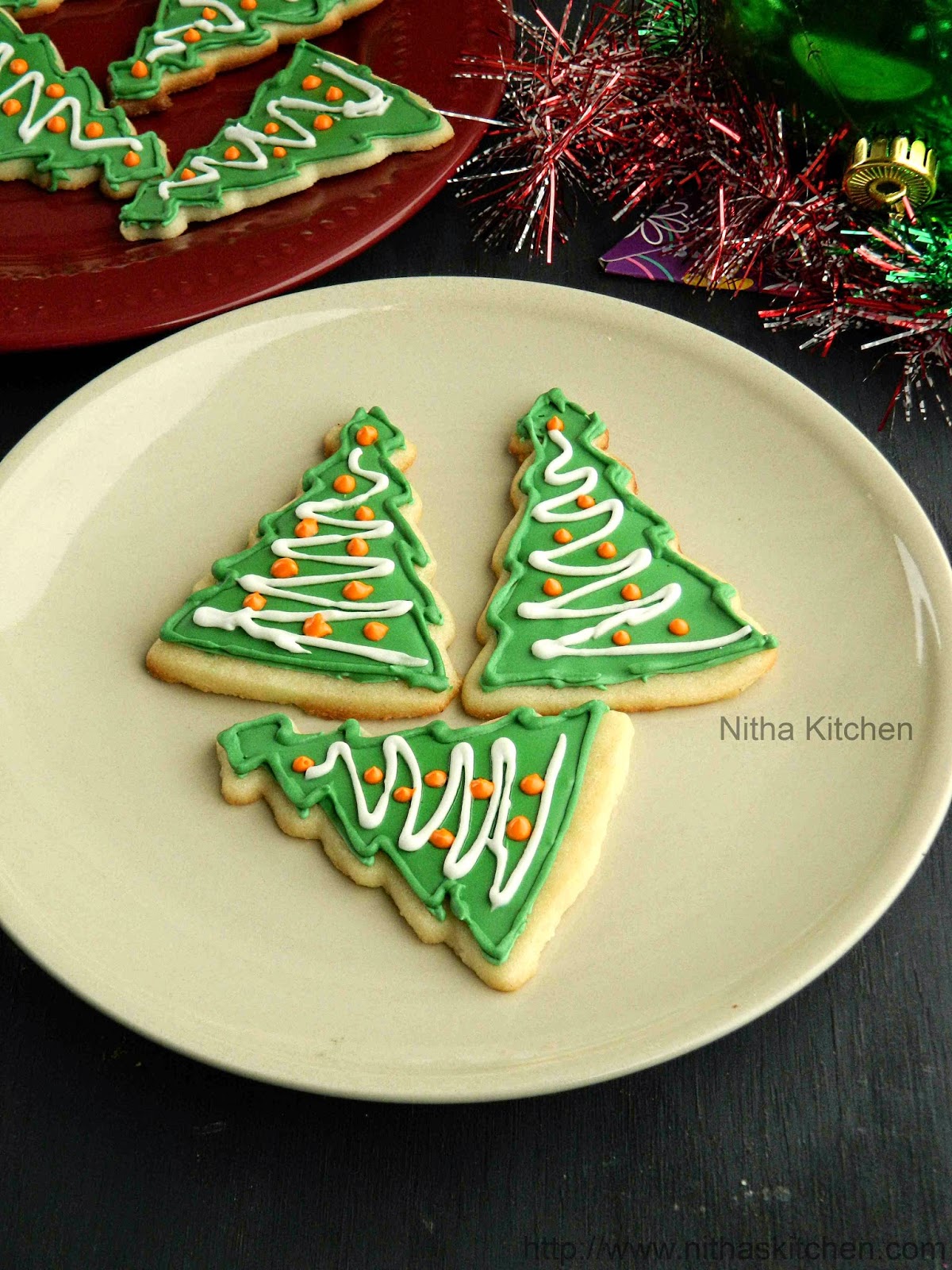 Nitha Kitchen: Christmas Sugar Cookies with Royal Icing Recipe