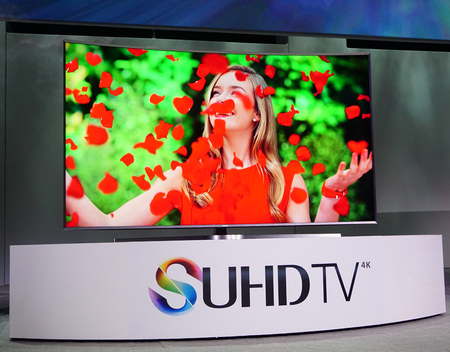 Hai mẫu SUHD TV mới nhất của Samsung 12