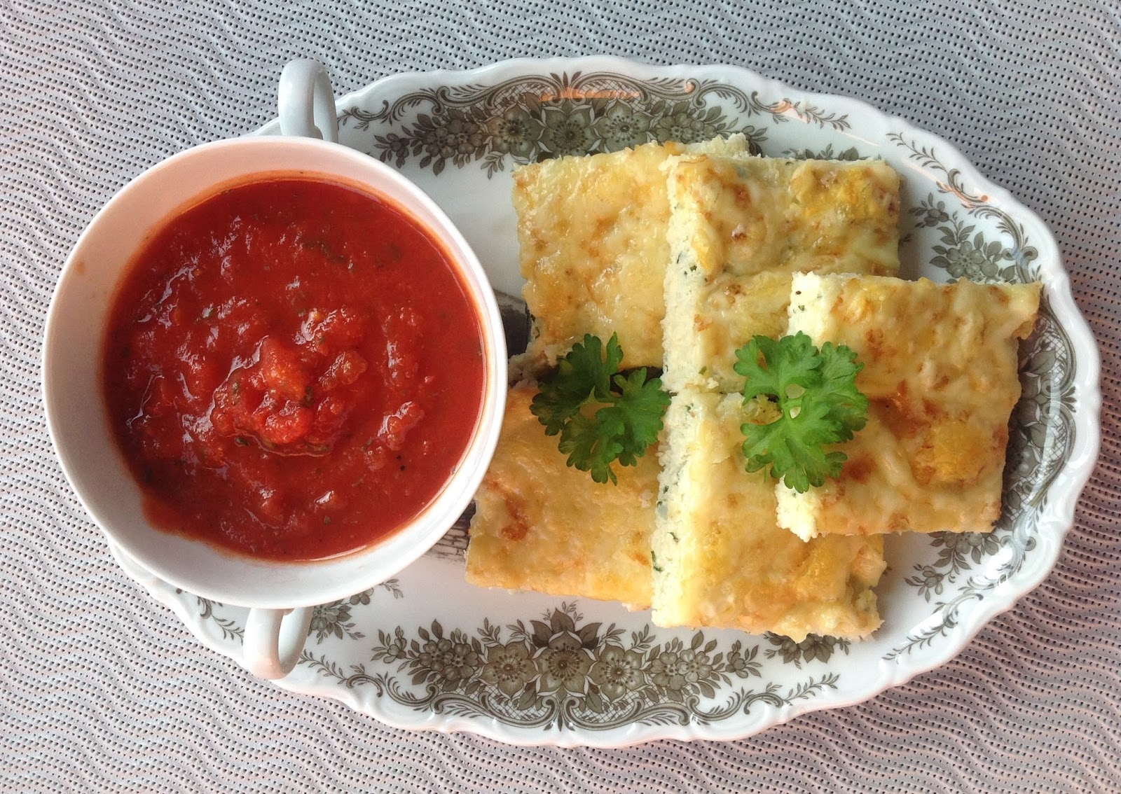 Wessels low carb Welt: Blumenkohl-Käse Schnitten