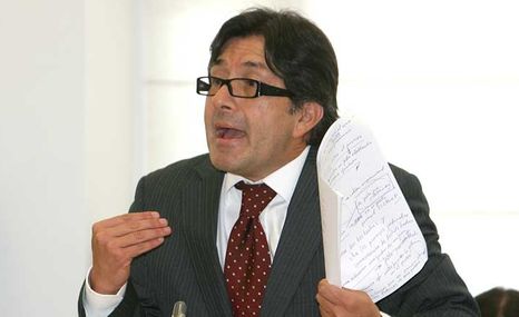 Abogado de Correa hizo la sentencia contra El Universo César Montúfar denunció al abogado de Rafael Correa