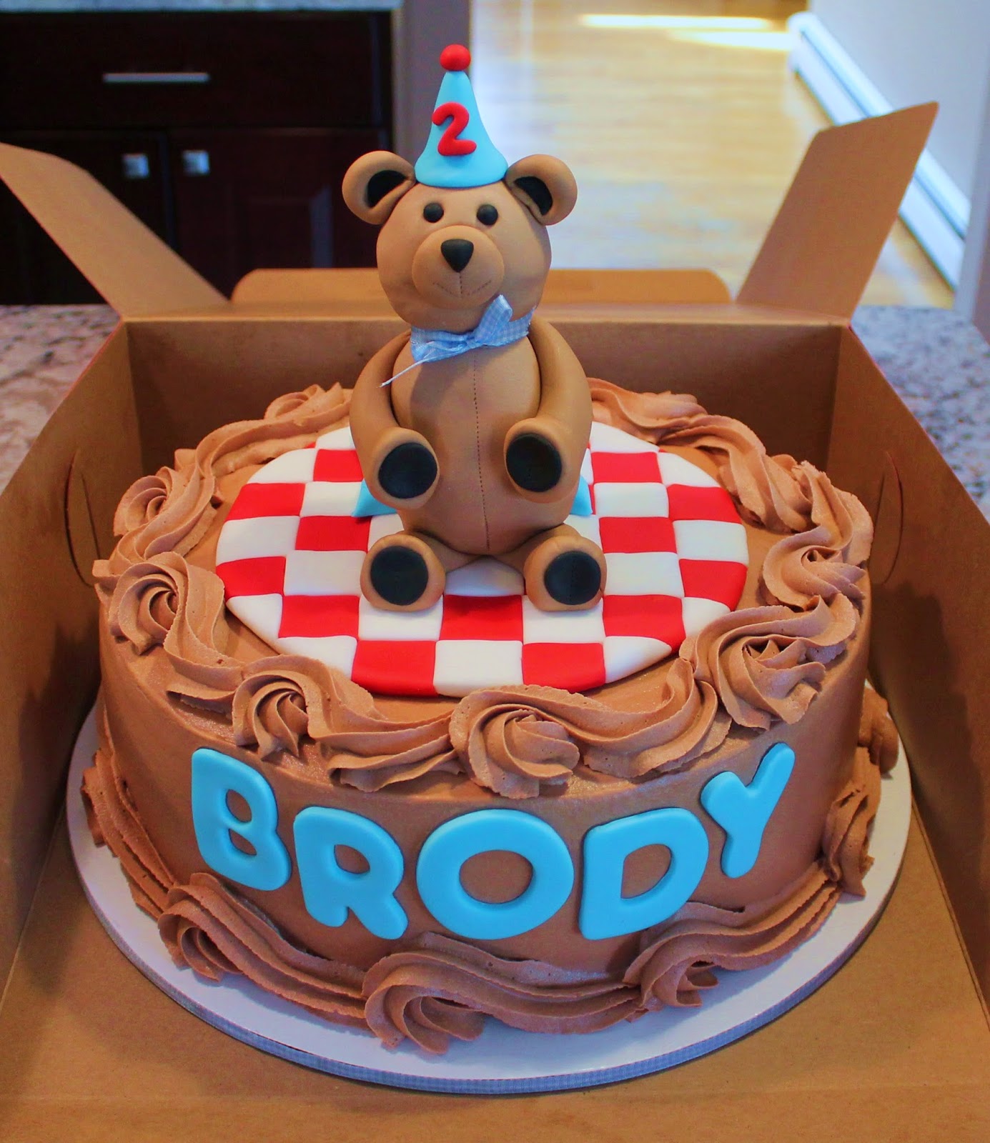 Creative Cakes by Lynn Teddy bear picnic cake