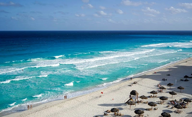 a view of the beautiful coastline on the Cancun beaches a view of the beautiful coastline on the Cancun beaches