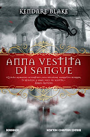http://www.booksinthestarrynight.blogspot.it/2014/11/recensione-anna-vestita-di-sangue-di.html