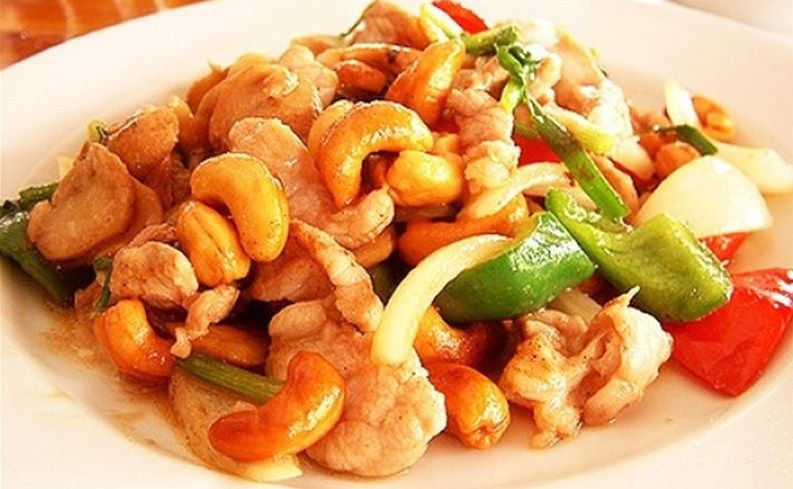 Món Gà Xào Hạnh Nhân