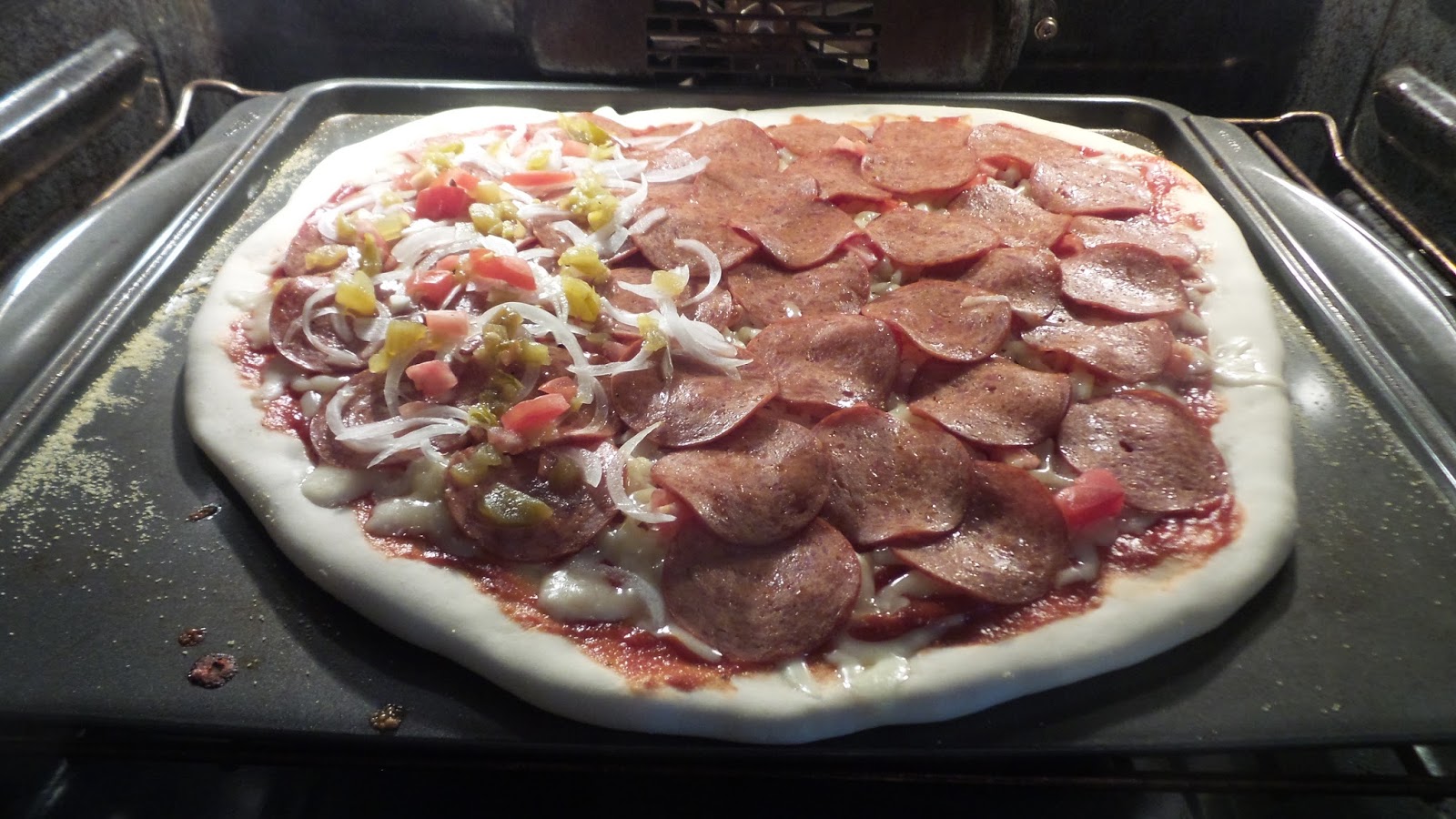 Foodprocessor Pizza Crust Homemade is Cheaper