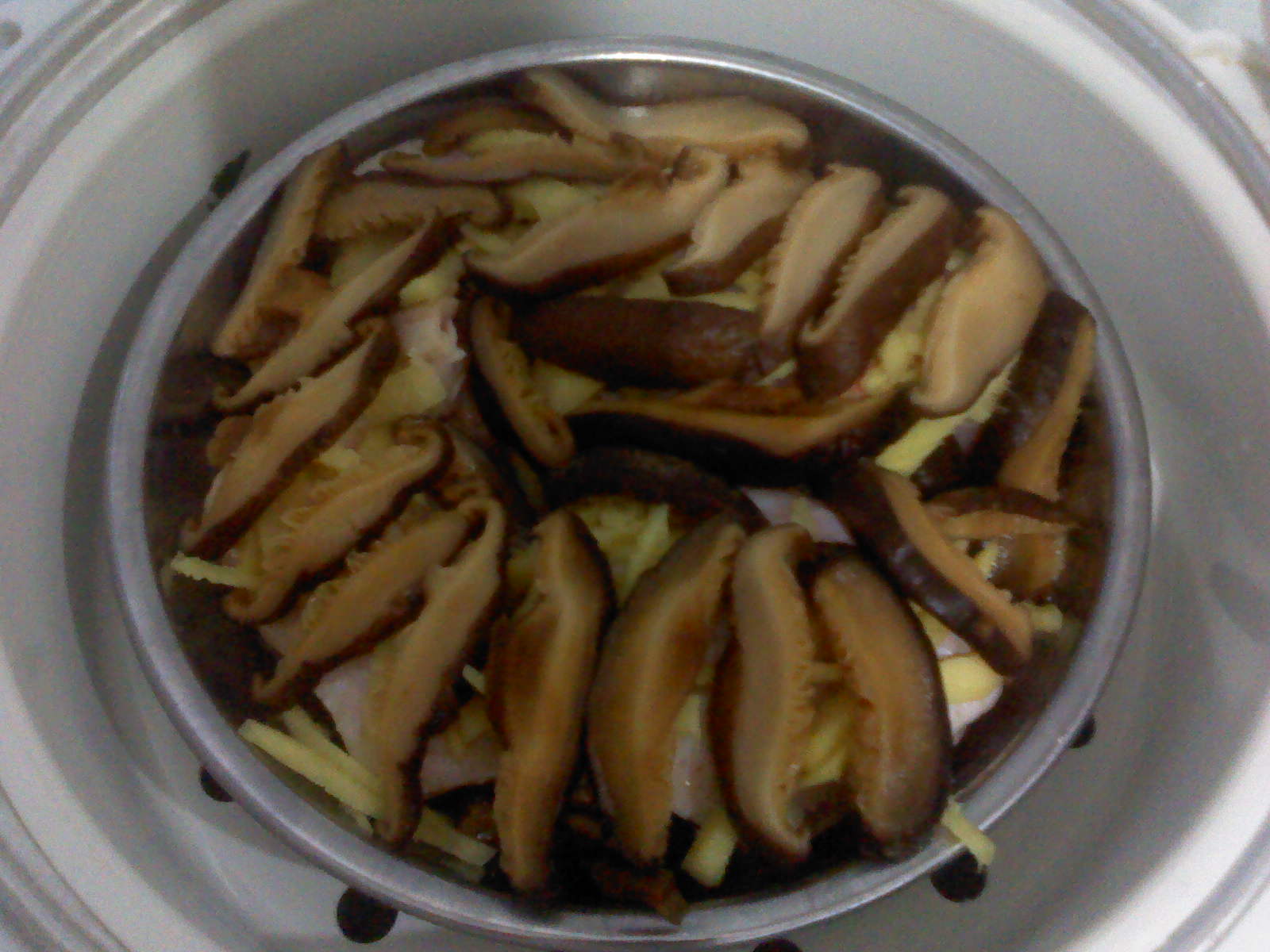 SI HITAM MANIS PANDANG TAK JEMU AYAM STIM HALIA