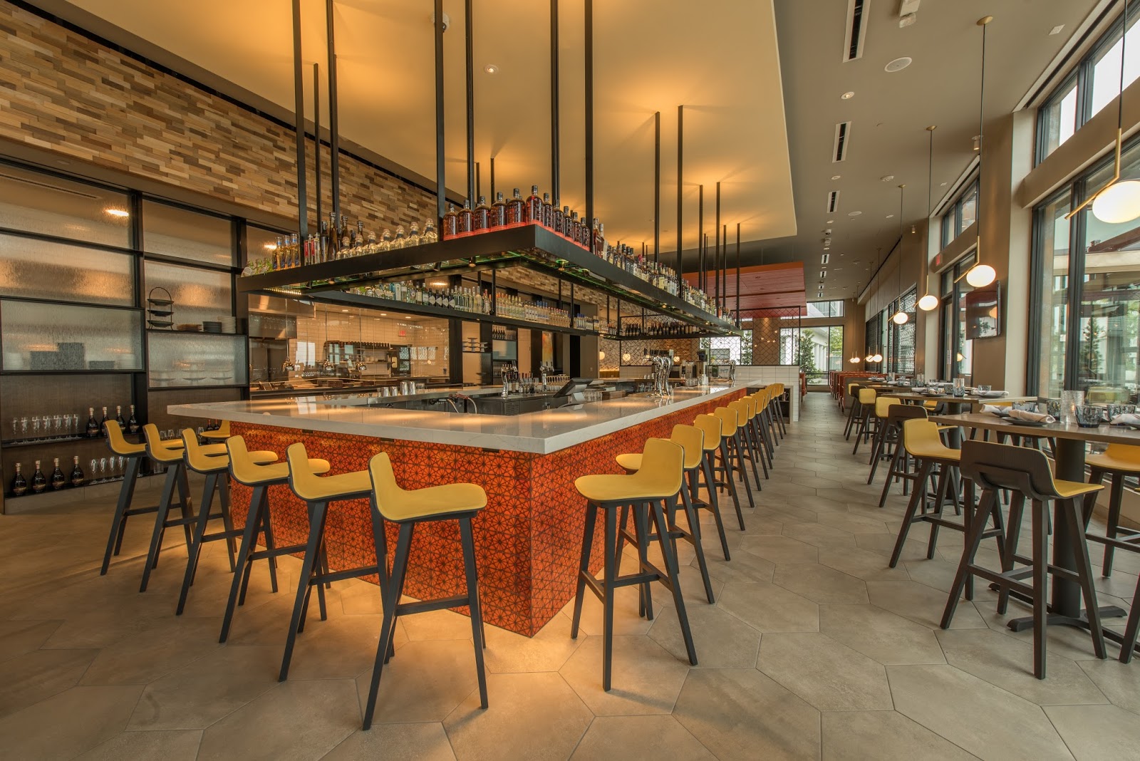 chroma modern bar and kitchen photos