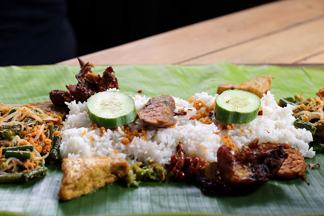 Makan bancakan si Yoookk Makan Dirumah Makan bancakan si Yoookk Makan Dirumah