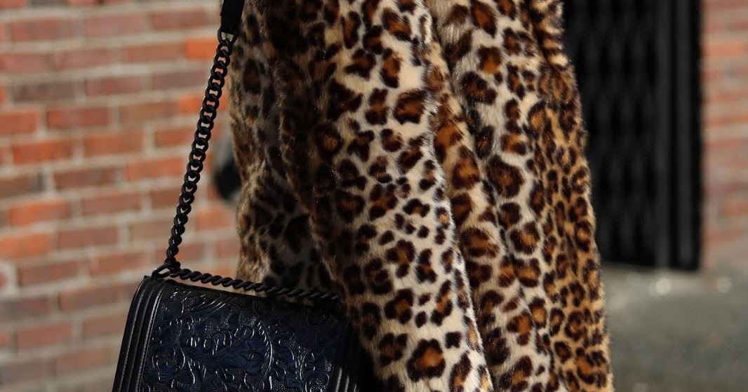 5 designer resale handbags I&#39;m loving this week | Covet & Acquire