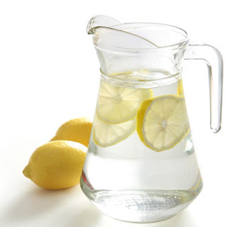 Agua y limón para adelgazar