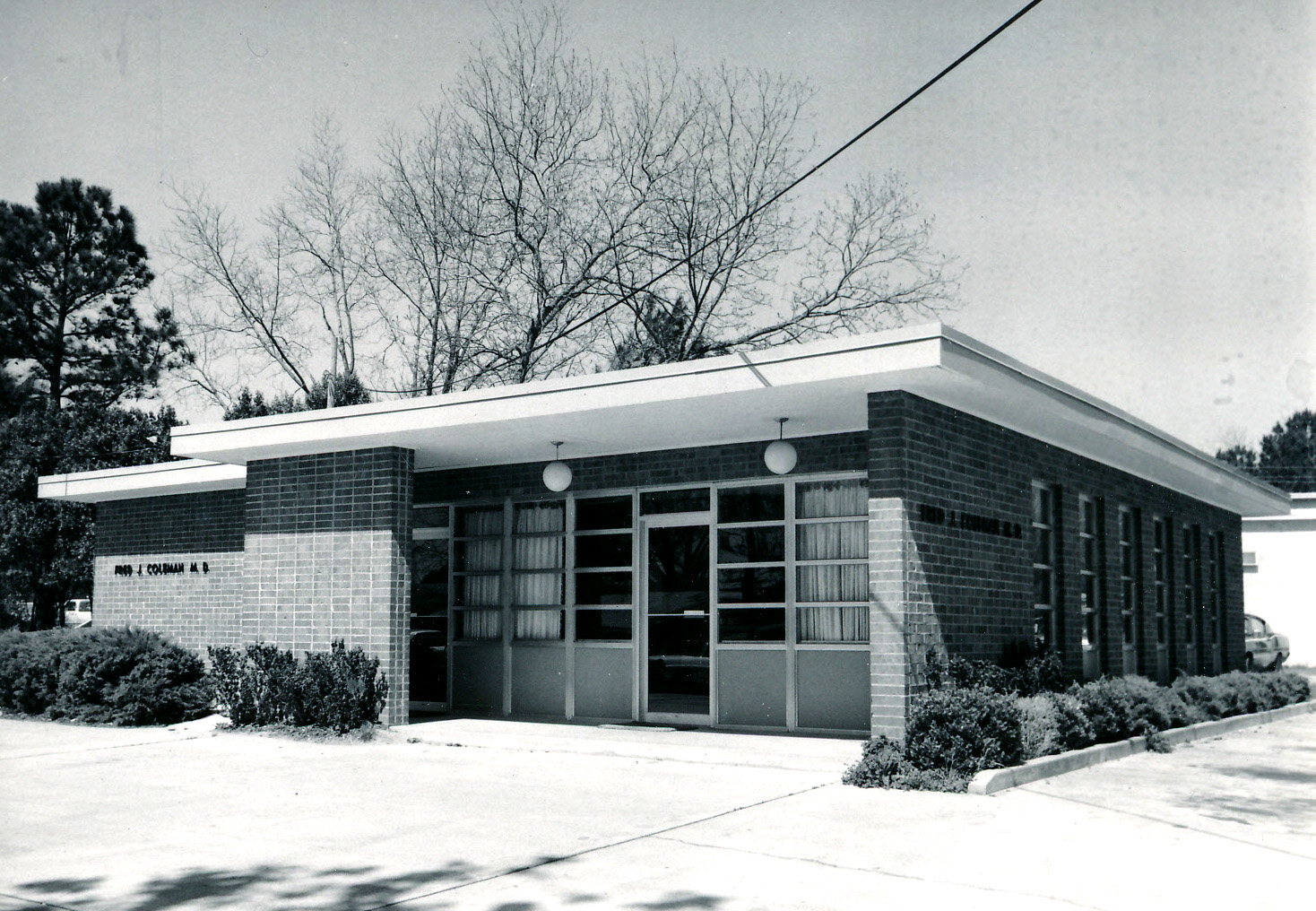 IMAGES OF OUR PAST FRED C. COLEMAN MEDICAL OFFICE NORTH ROWE STREET
