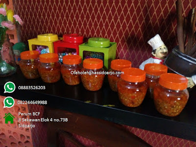 Sambel kobong'an mempunyai sensasi rasa pedas yang berbeda Sambel kobong'an mempunyai sensasi rasa pedas yang berbeda