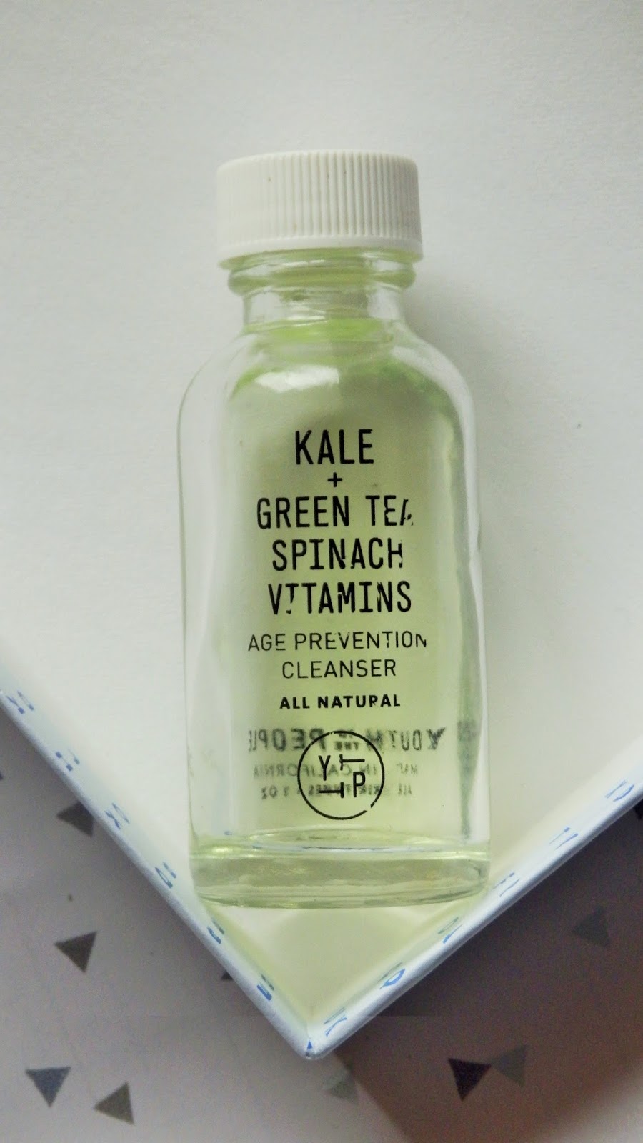 Youth To The People Kale + Green Spinach Vitamins Age Prevention