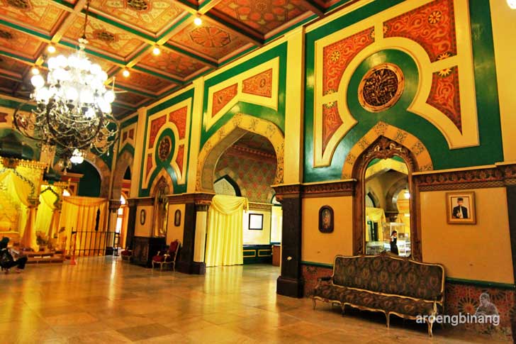 istana maimun medan