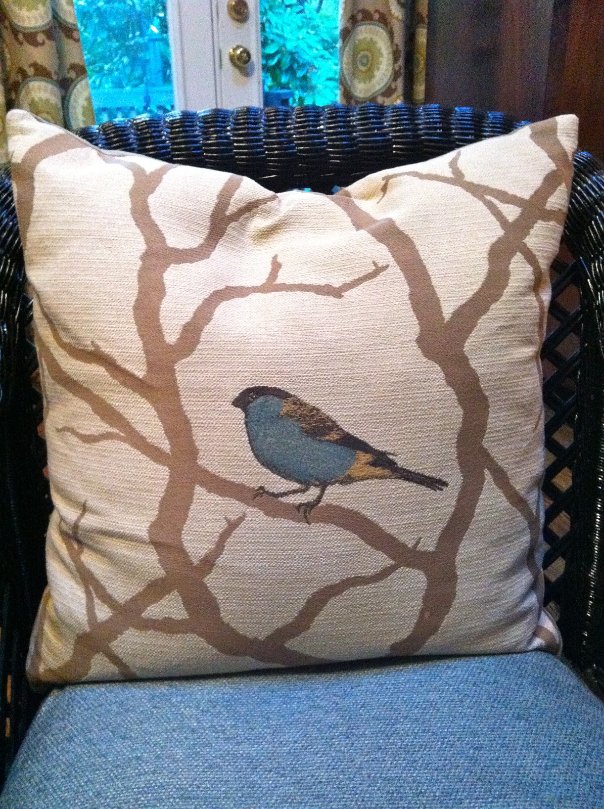 a few good pieces... the bird pillow!
