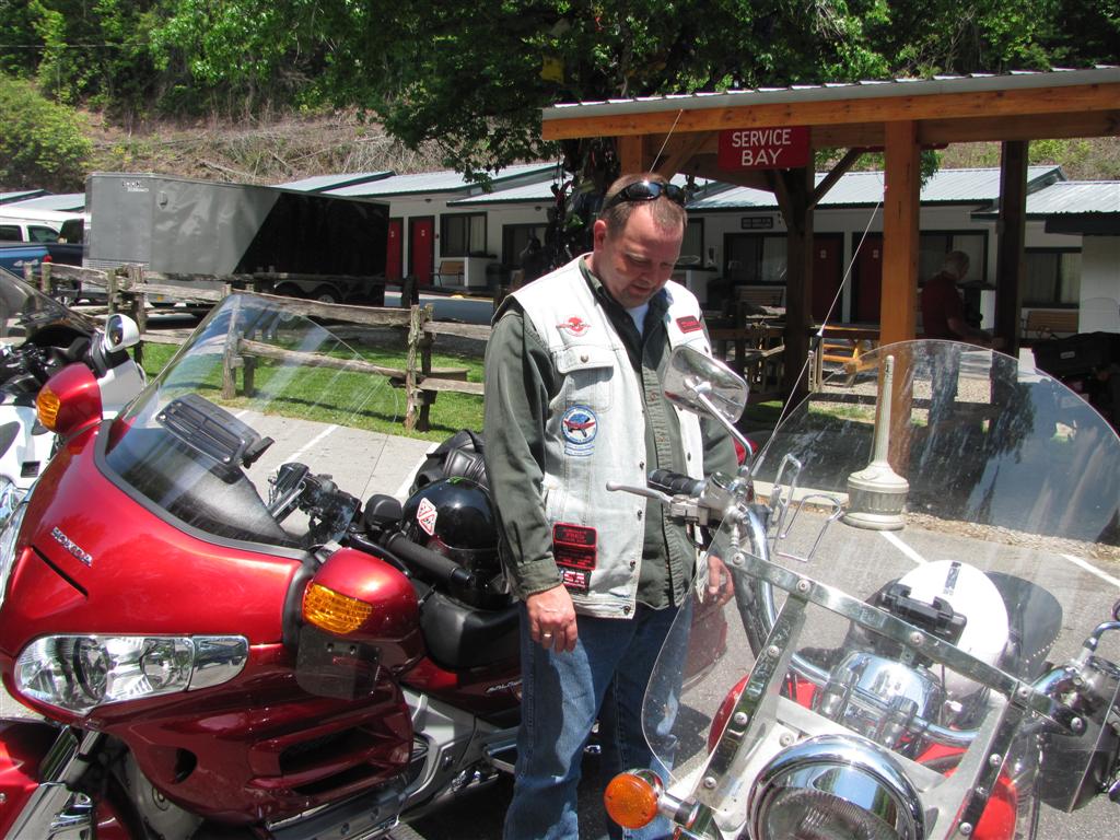 Skid and Sandy On The Road Maggie Valley Kickstand Lodge, Deal's Gap